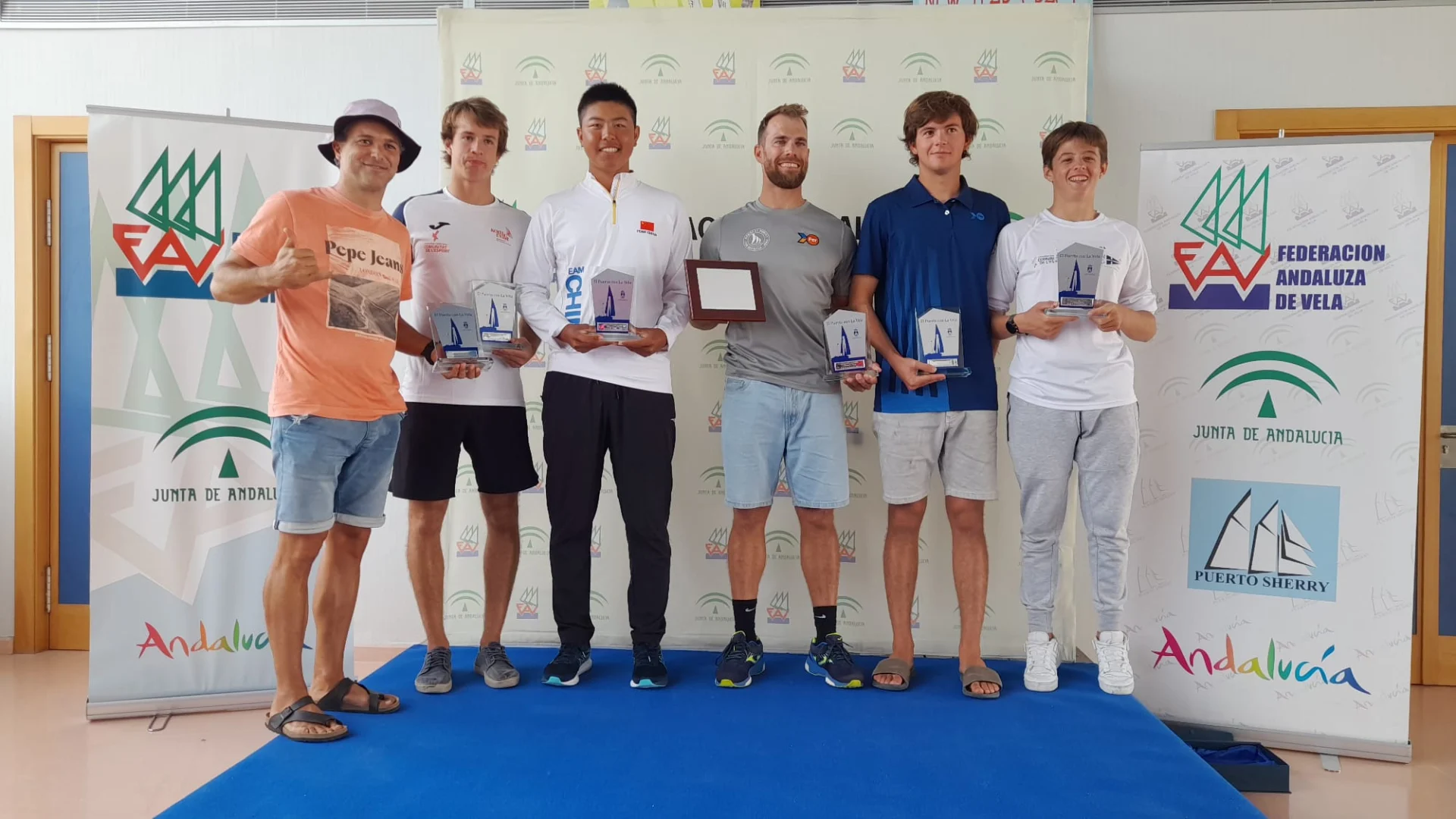 De Familia Ganadores